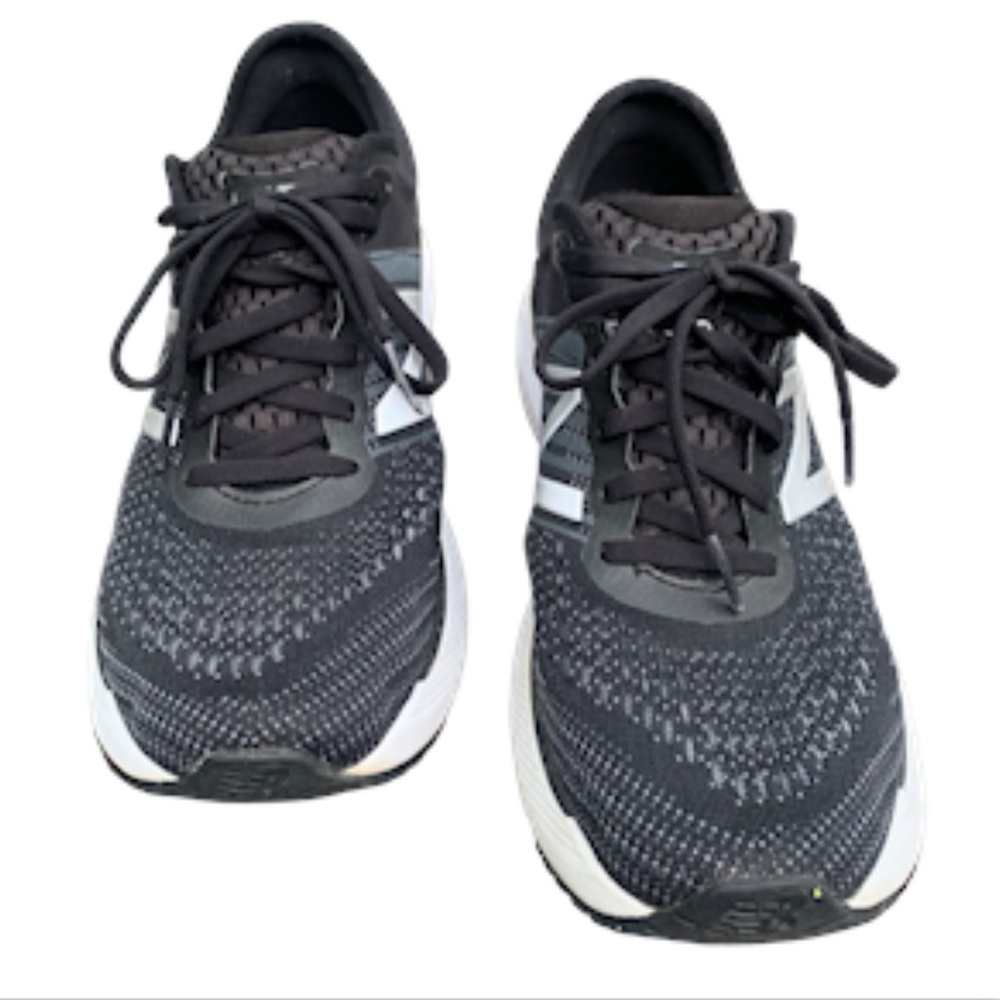 New Balance 860 V10 9.5 Women's Running Black Gray White - Picture 2 of 8